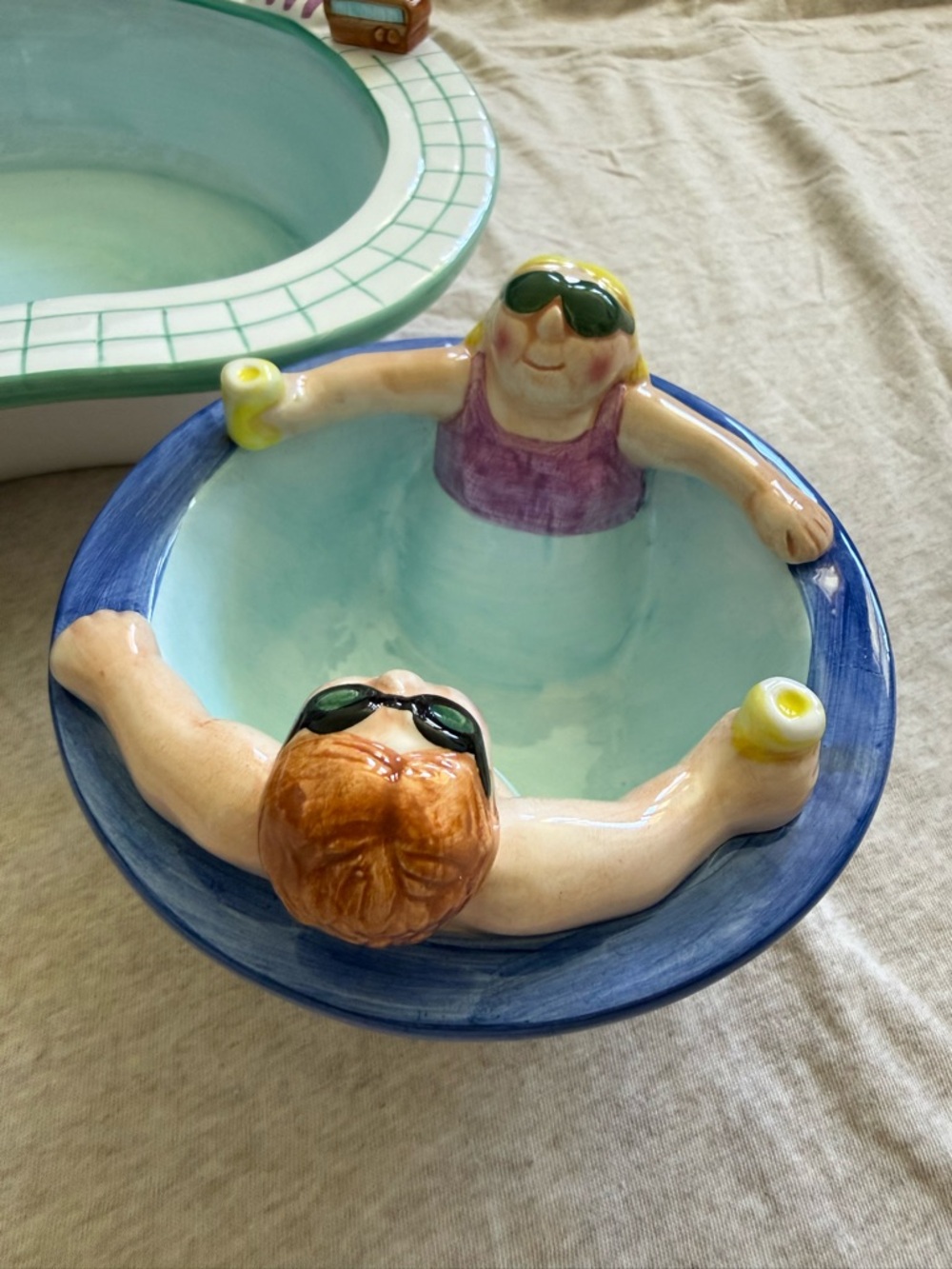 Lotus chip and dip bowl - Picture 2 of 5